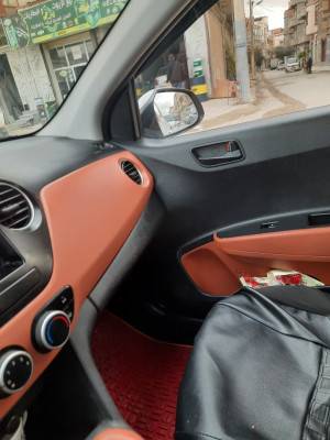 Renault Clio5 2021 Zain 