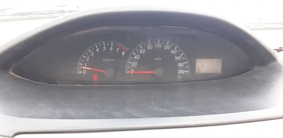 TOYOTA YARIS SEDAN