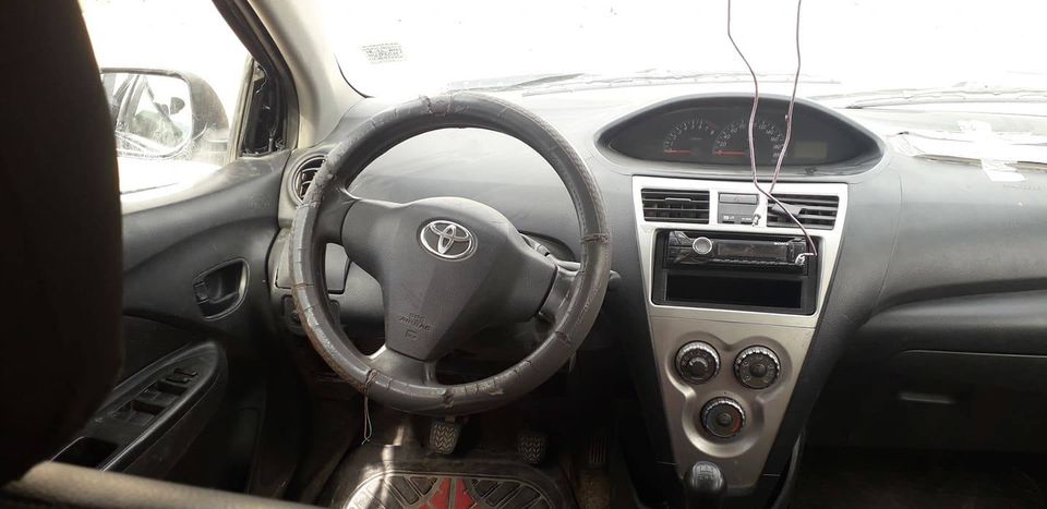 TOYOTA YARIS SEDAN