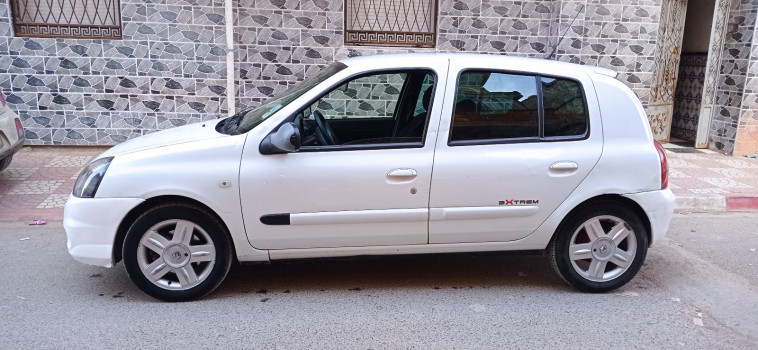 RENAULT CLIO CAMPUS