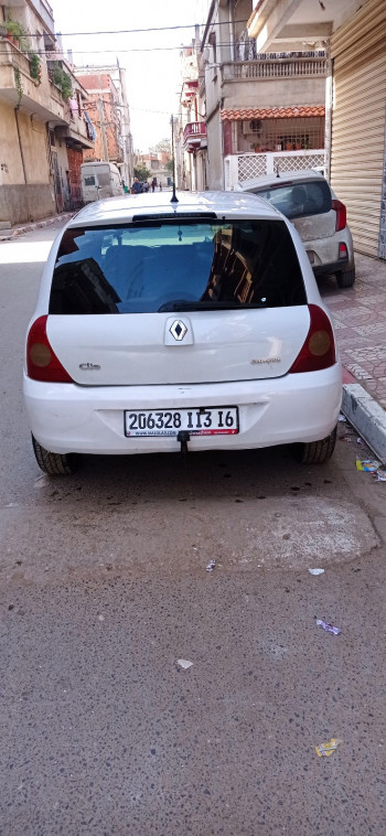 RENAULT CLIO CAMPUS