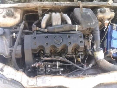 PEUGEOT 106
