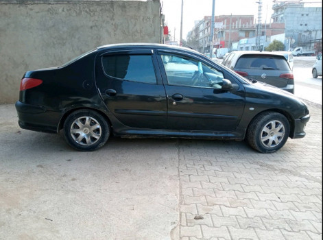 PEUGEOT 206 SEDAN
