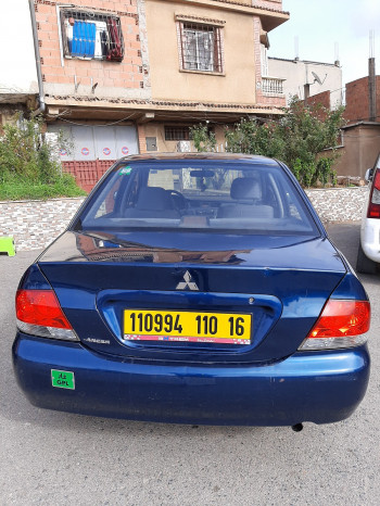 MITSUBISHI LANCER