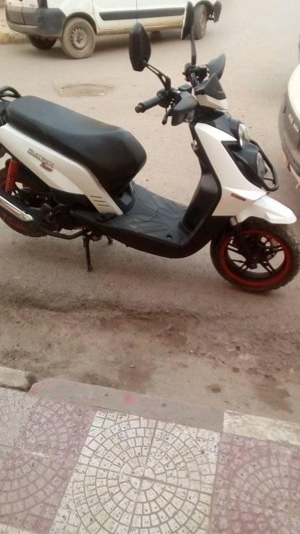 VESPA SCOOTER