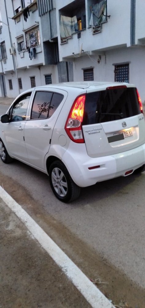 HYUNDAI GRAND I10