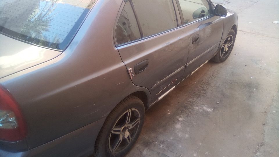 HYUNDAI ACCENT