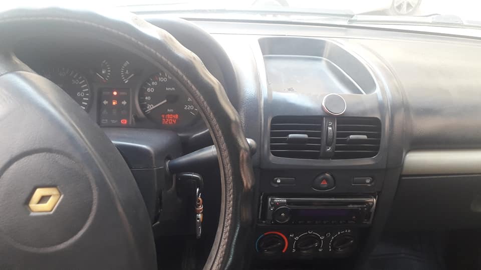 RENAULT CLIO II