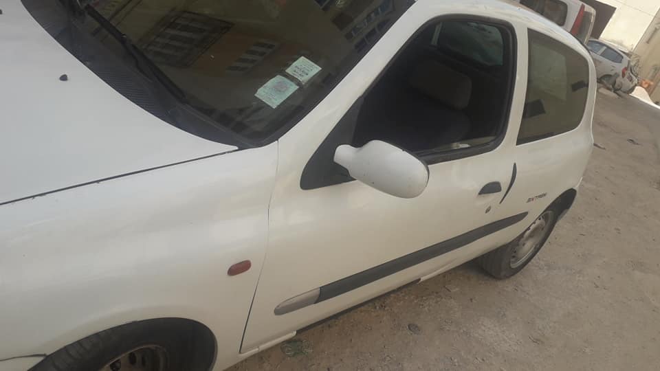 RENAULT CLIO II