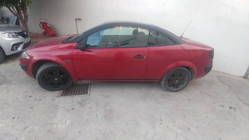 RENAULT MEGANE CABRIOLET