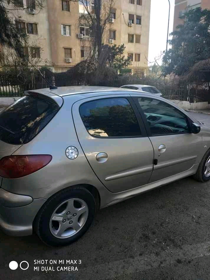 Kia cerato 2010 TO 