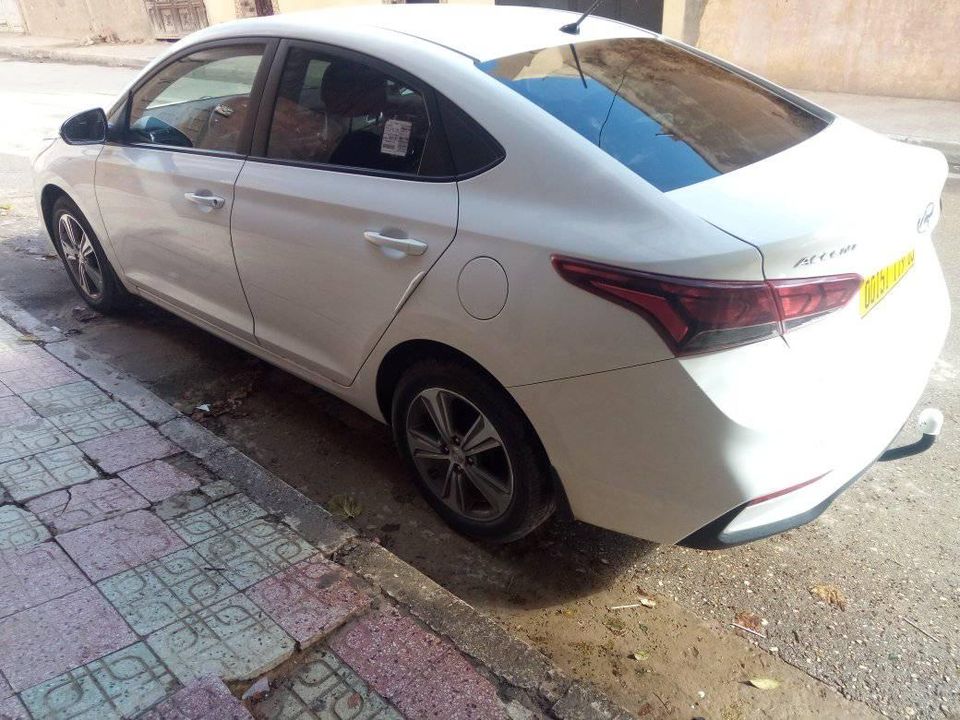HYUNDAI ACCENT RB