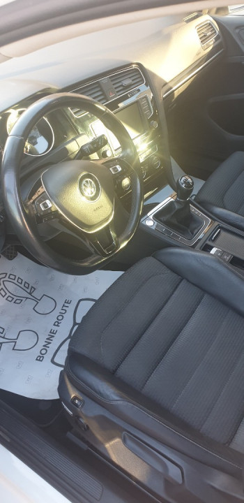 VOLKSWAGEN GOLF 7