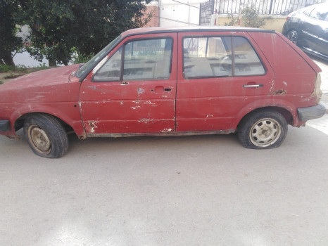 VOLKSWAGEN GOLF 2