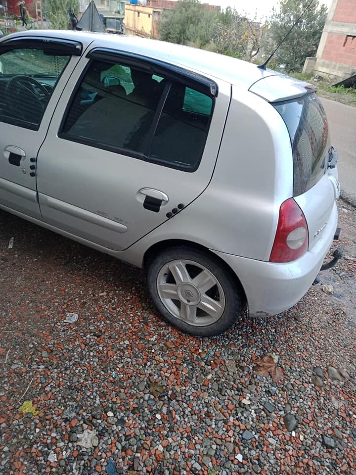 RENAULT CLIO CAMPUS
