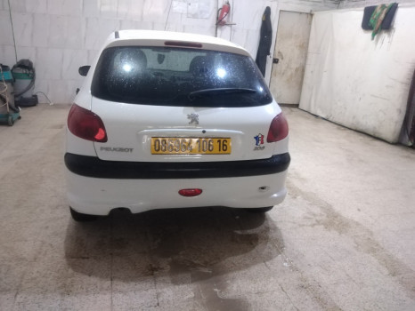 PEUGEOT 206