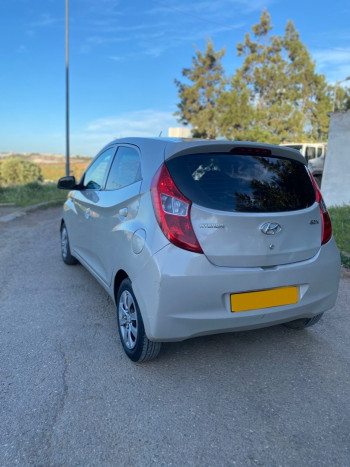 HYUNDAI EON