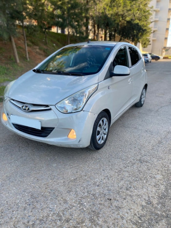 HYUNDAI GRAND I10