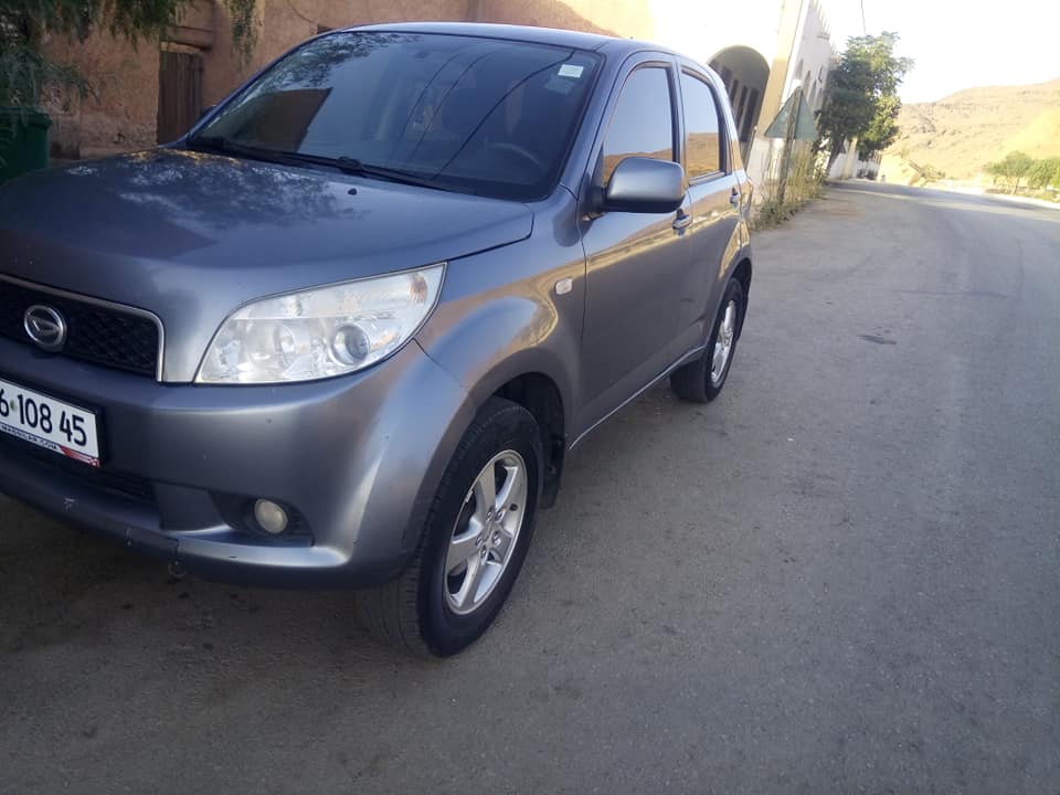 NISSAN X TRAIL