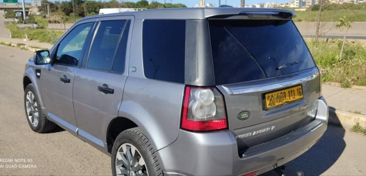 LAND FREELANDER