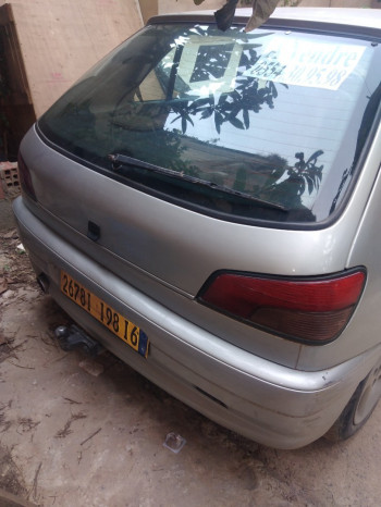 PEUGEOT 306