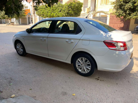 PEUGEOT 301