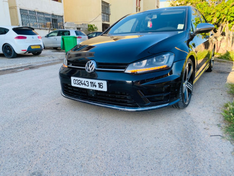 VOLKSWAGEN GOLF 7