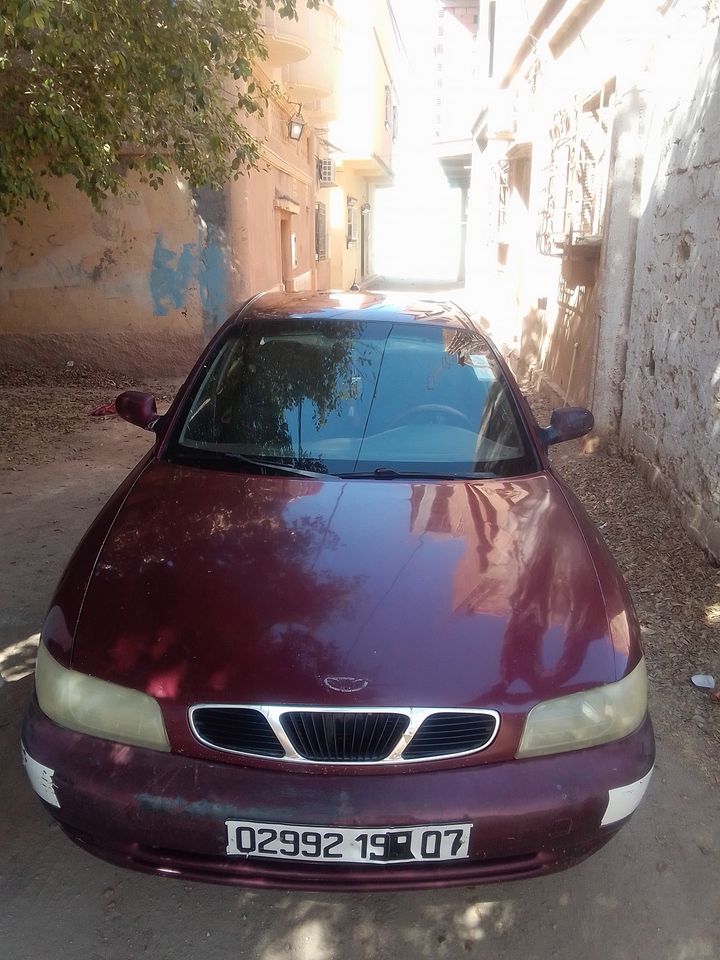 DAEWOO