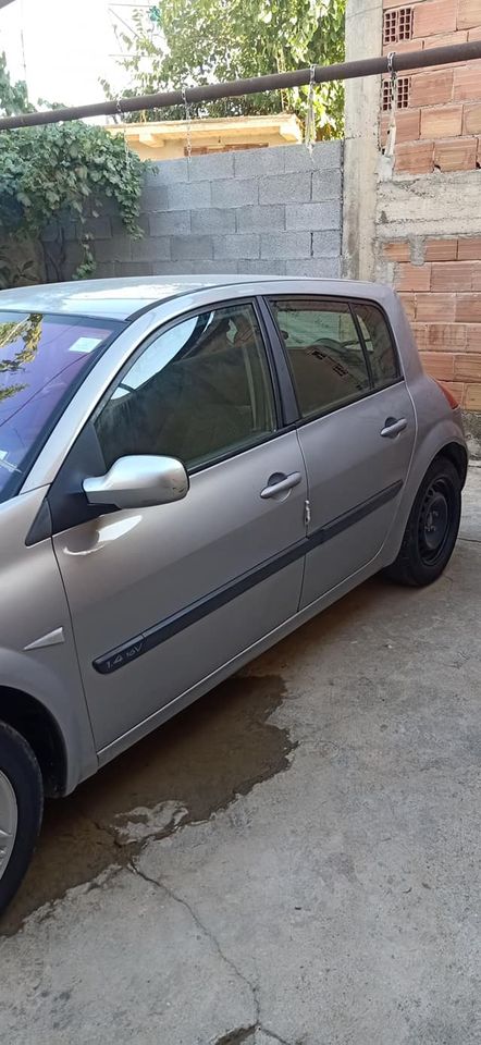 RENAULT MEGANE II