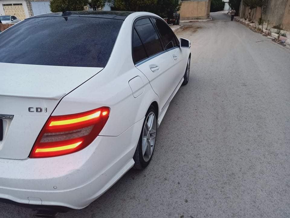 MERCEDES 250