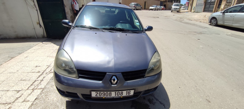 RENAULT CLIO CAMPUS