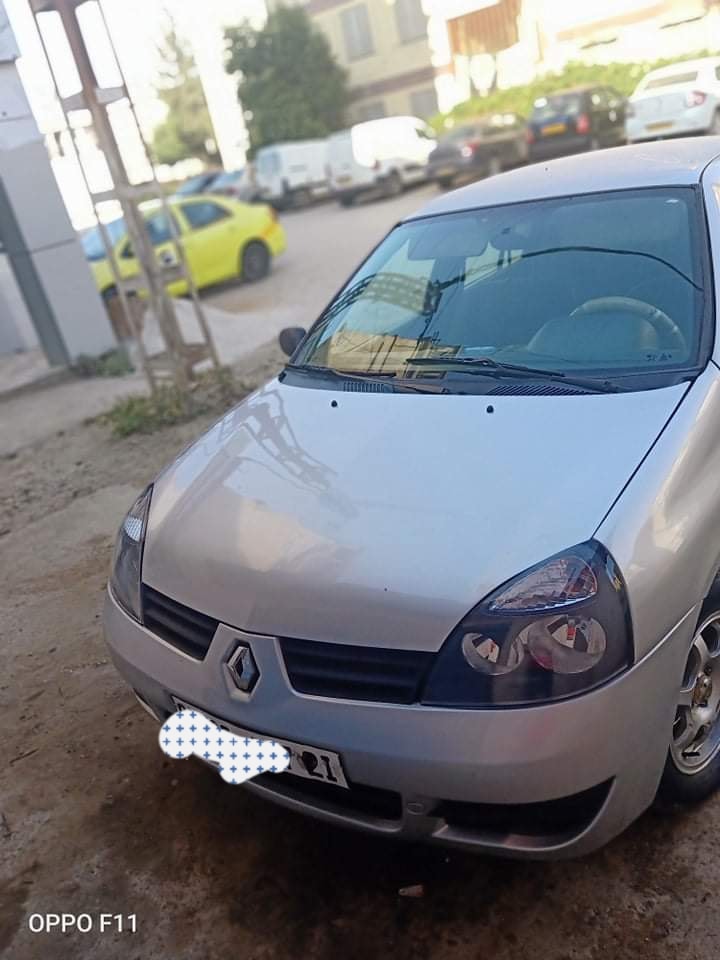 RENAULT CLIO CAMPUS