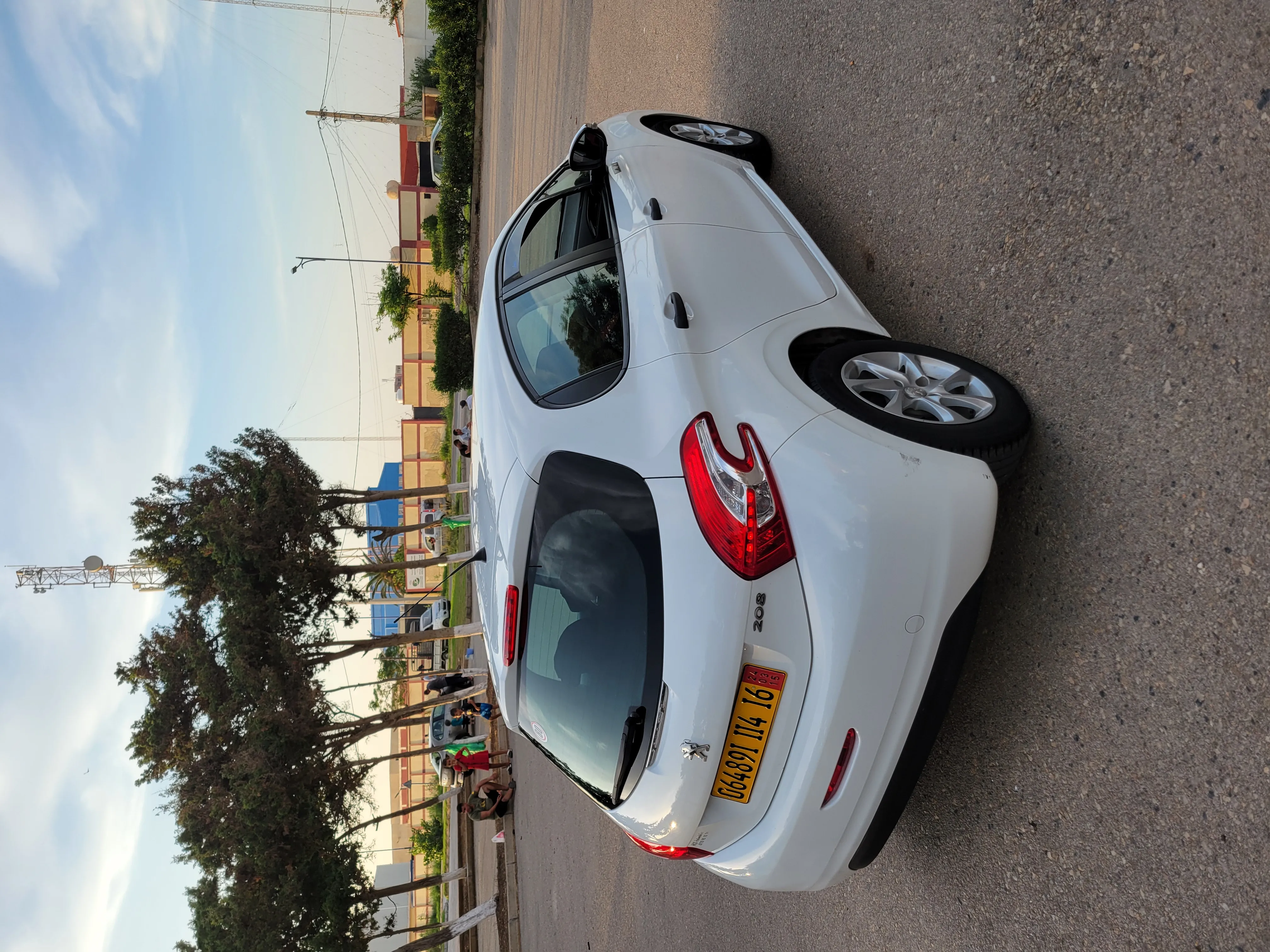 Peugeot 208 2014