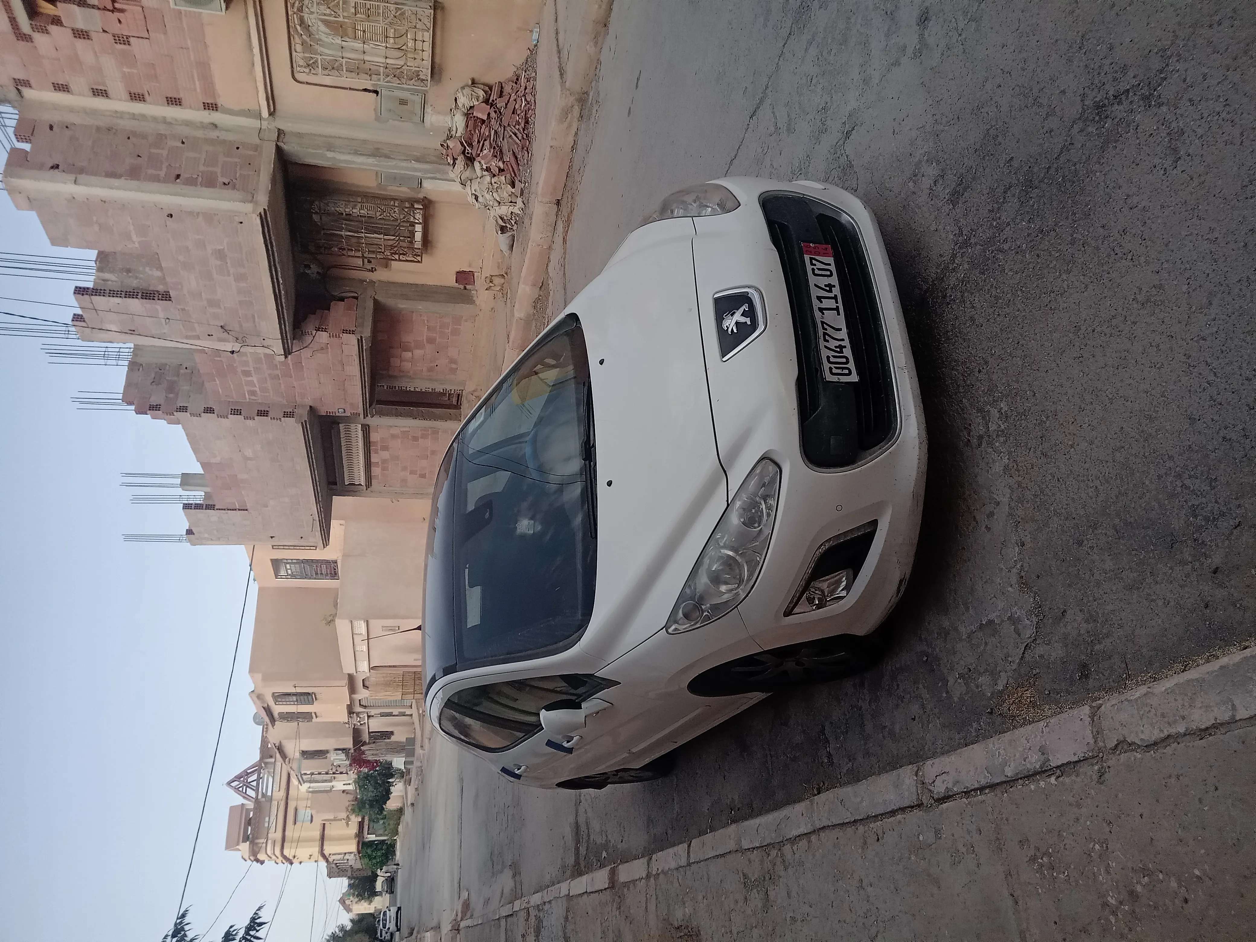 Renault SYMBOL 2016 10 BOUIRA 